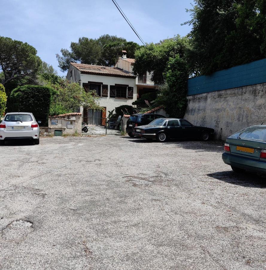 לה פרדה Chambre Dans Propriete La Croix Du Sud מראה חיצוני תמונה